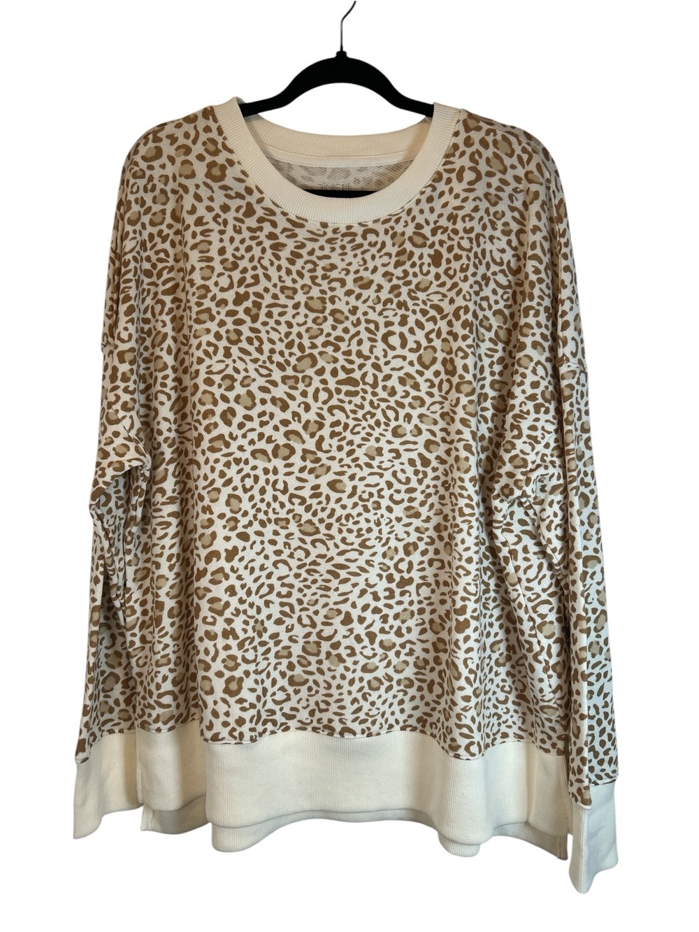 Time and Tru Cream and Brown Leopard Print Scoop Neck Sweater size XXL